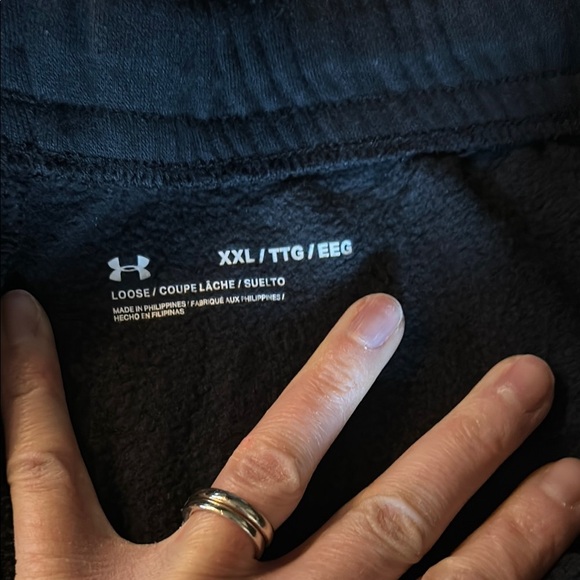 Under Armour Black Joggers XXL - Picture 3 of 3